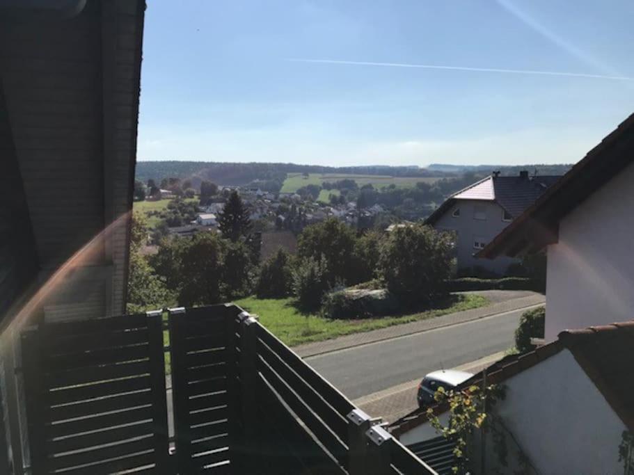 Odenwaldblick Apartamento Lutzelbach Exterior foto