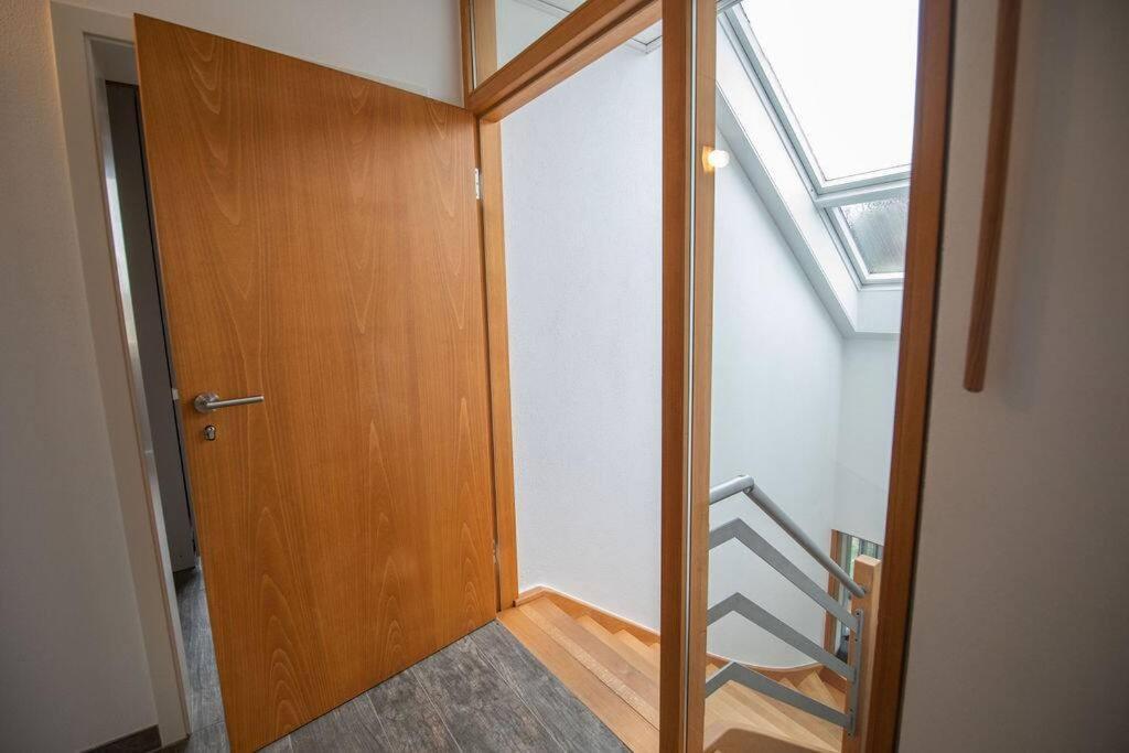 Odenwaldblick Apartamento Lutzelbach Exterior foto